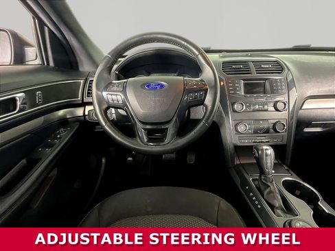 Used 2019 Ford Explorer XLT w/ Class III Trailer Tow Package AWD/4WD image 8