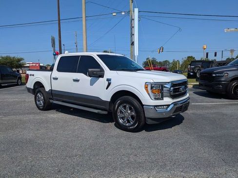 Used 2021 Ford F150 XLT w/ Equipment Group 302A High AWD/4WD image 3