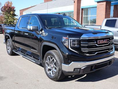 Used 2025 GMC Sierra 1500 SLT w/ SLT Premium Plus Package