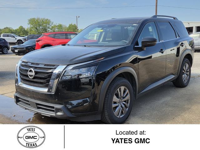 Used 2024 Nissan Pathfinder SV AWD/4WD image 1