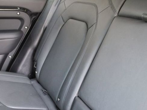 Used 2024 Land Rover Defender 110 SE image 24