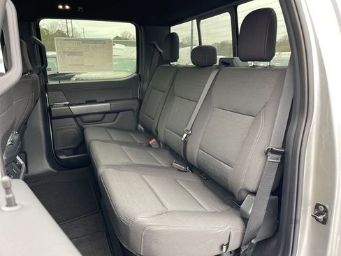 New 2025 Ford F150 XLT w/ Equipment Group 302A MID image 18