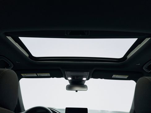 Used 2026 Honda CR-V Sport image 18