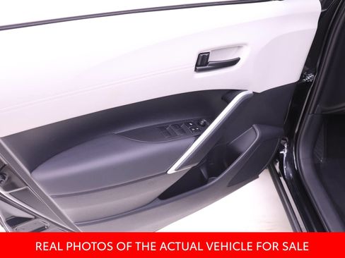 Certified 2026 Toyota Corolla Cross L FWD image 10