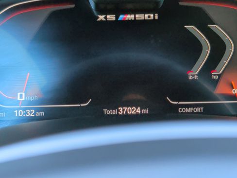 Used 2022 BMW X5 M50i w/ Executive Package image 15