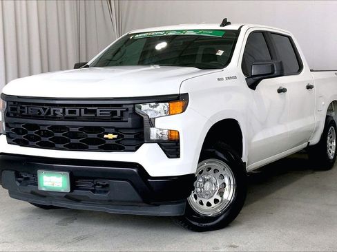 Used 2024 Chevrolet Silverado 1500 W/T AWD/4WD image 12