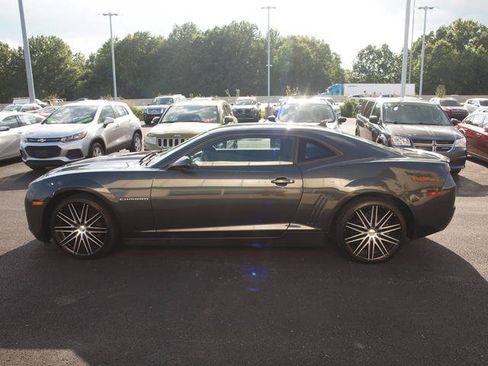 Used 2012 Chevrolet Camaro LS RWD image 3