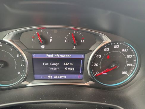 Used 2023 Chevrolet Equinox LT image 8