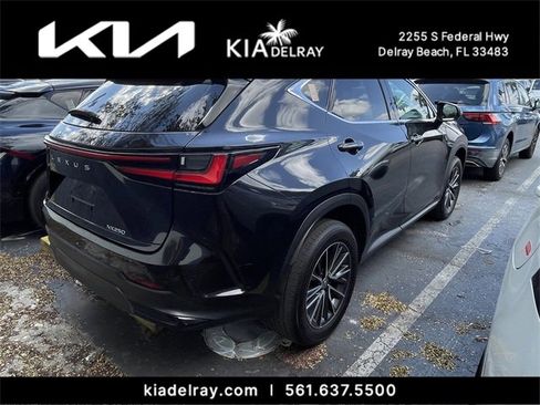 Used 2023 Lexus NX 250 FWD w/ Towing Package (2000 Lbs) image 3
