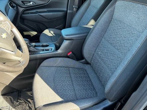 Used 2022 Chevrolet Equinox LT image 5