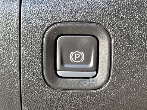 Used 2020 Chevrolet Silverado 2500 W/T w/ WT Convenience Package image 13