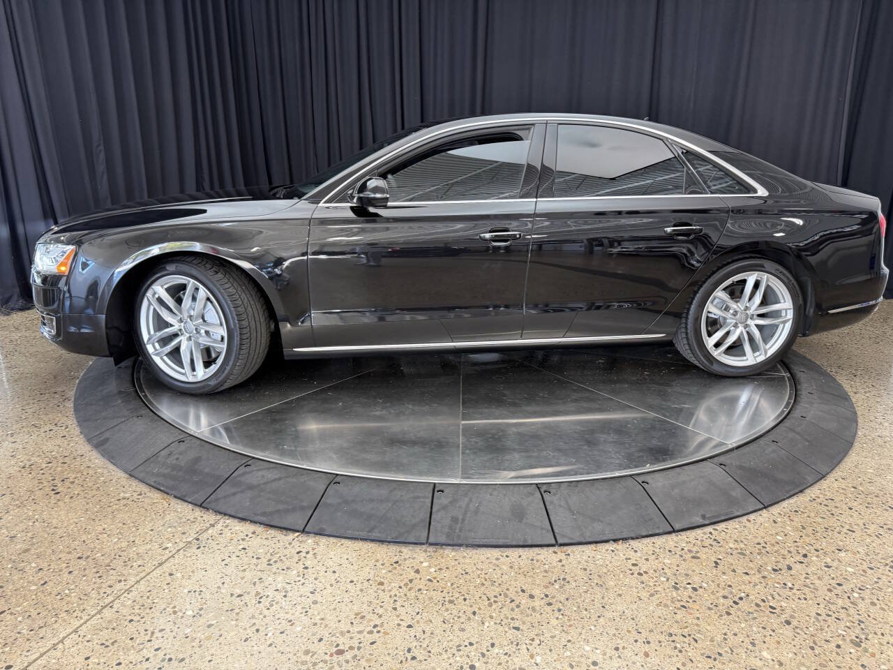 Used 2015 Audi A8 3.0T w/ Premium Package AWD/4WD image 3
