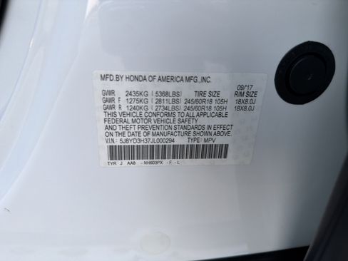 Certified 2018 Acura MDX FWD image 35