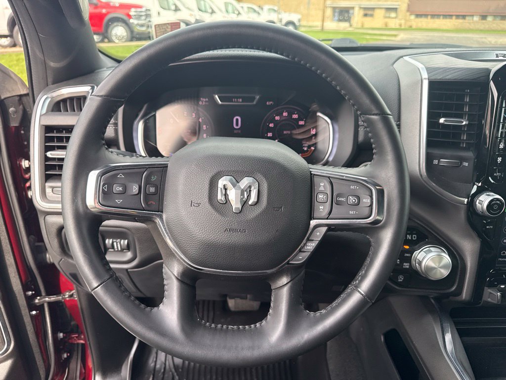 Used 2024 RAM 1500 Laramie AWD/4WD image 12