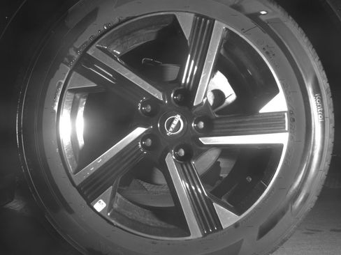 Used 2025 Nissan Sentra SV image 14