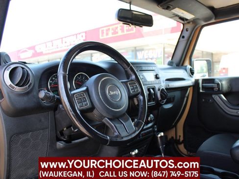 Used 2013 Jeep Wrangler Unlimited Sport image 10