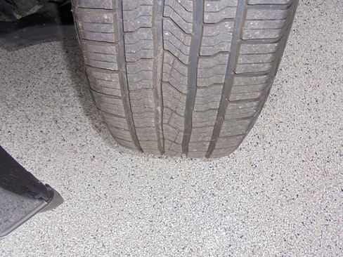 Used 2019 Ford Expedition XLT w/ Equipment Group 201A image 5