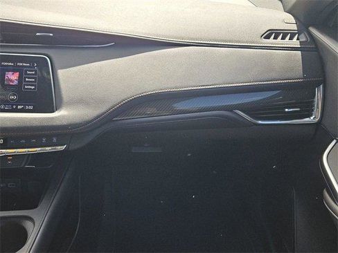 Used 2023 Cadillac XT4 Sport image 20