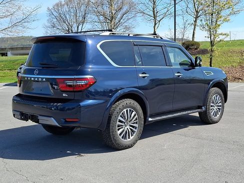 Used 2023 Nissan Armada SL w/ Captain's Chairs Package AWD/4WD image 9