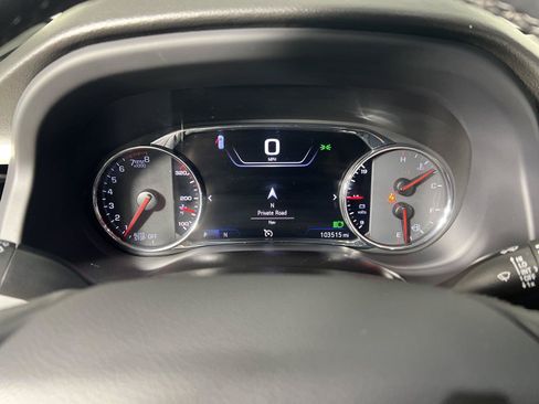 Used 2023 GMC Acadia SLT w/ Elevation Edition FWD image 33