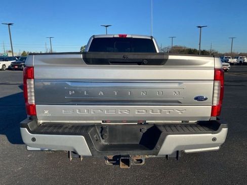Used 2019 Ford F350 Platinum w/ Platinum Ultimate Package image 6