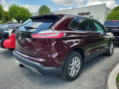 Used 2022 Ford Edge SEL w/ Convenience Package AWD/4WD image 3