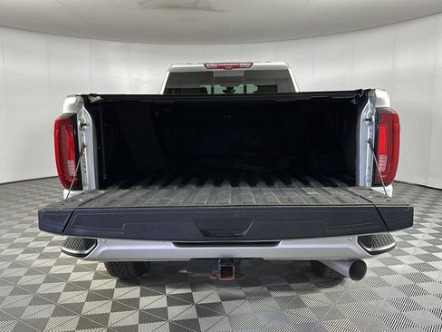 Used 2022 GMC Sierra 3500 Denali w/ Denali Ultimate Package AWD/4WD image 26