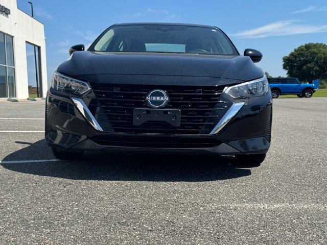 Used 2024 Nissan Sentra SV FWD image 31