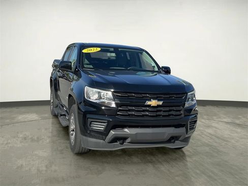 Used 2022 Chevrolet Colorado W/T w/ Custom Special Edition image 12