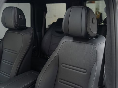 Used 2026 Mercedes-Benz G 550 image 27