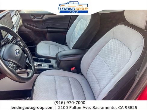 Used 2023 Ford Escape Active w/ Tech Pack #1 image 16