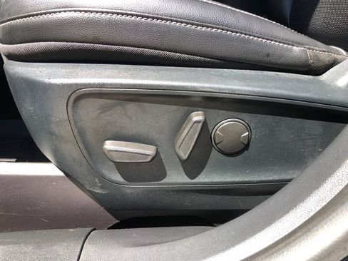 Used 2020 Ford Escape SEL AWD/4WD image 24