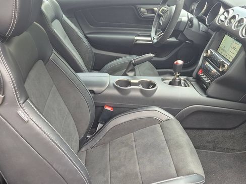 Used 2017 Ford Mustang Shelby GT350 RWD image 26