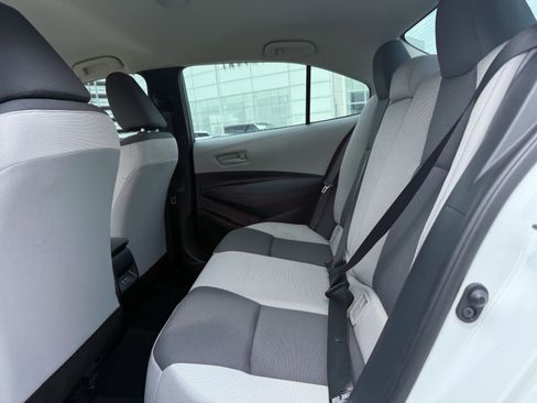 Used 2023 Toyota Corolla LE image 13