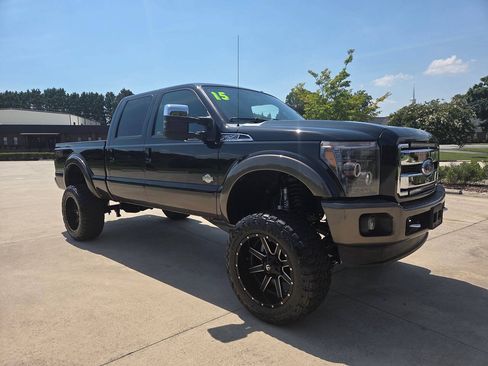 Used 2015 Ford F250 King Ranch w/ FX4 Off-Road Package AWD/4WD image 5