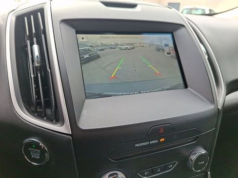 Used 2018 Ford Edge SEL w/ Equipment Group 201A image 17