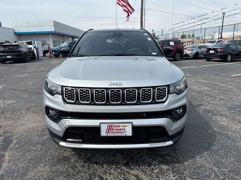 Used 2026 Jeep Compass Limited AWD/4WD image 47