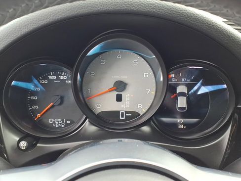 Used 2015 Porsche Macan S image 6