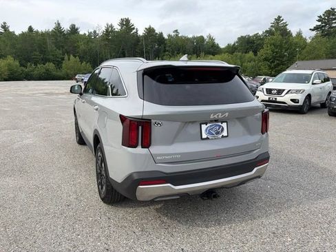 Used 2026 Kia Sorento S w/ S Panoramic Sunroof Package AWD/4WD image 4