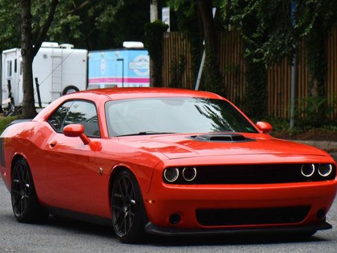 Used 2017 Dodge Challenger R/T Scat Pack image 13