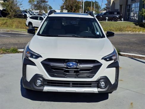 Used 2023 Subaru Outback Limited XT image 2