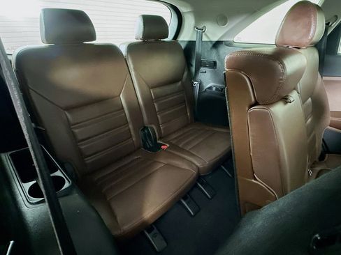 Certified 2019 Kia Sorento SX w/ SX Touring Package FWD image 9