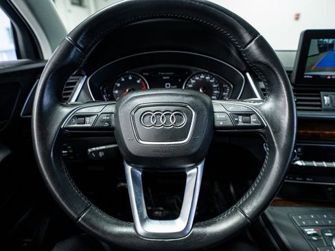 Used 2019 Audi Q5 2.0T Premium image 41