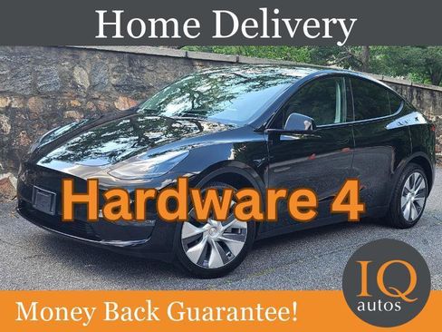 Used 2023 Tesla Model Y Long Range AWD/4WD image 1