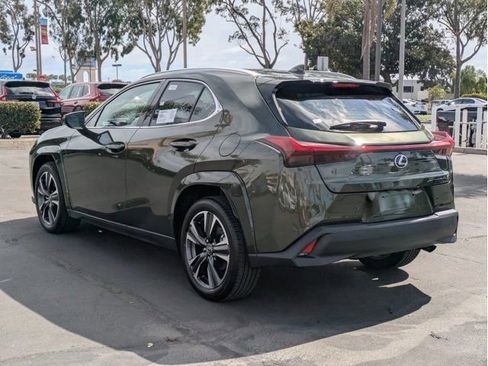 New 2026 Lexus UX 300h AWD image 7
