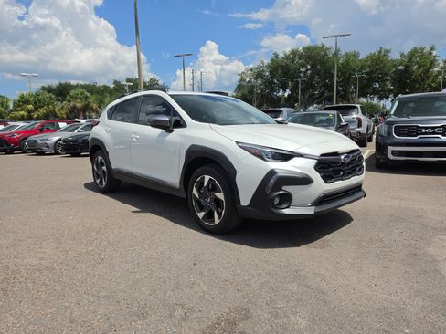 Used 2025 Subaru Crosstrek 2.5i Limited w/ Crosstrek Mirror Package AWD/4WD image 2