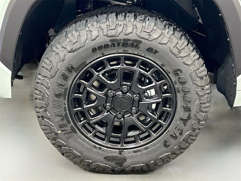 New 2026 Toyota Tundra SR5 image 28