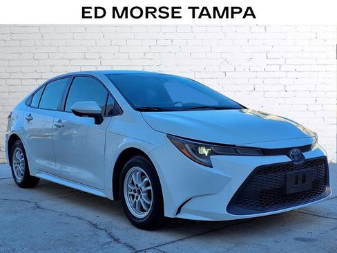 Used 2022 Toyota Corolla LE image 5