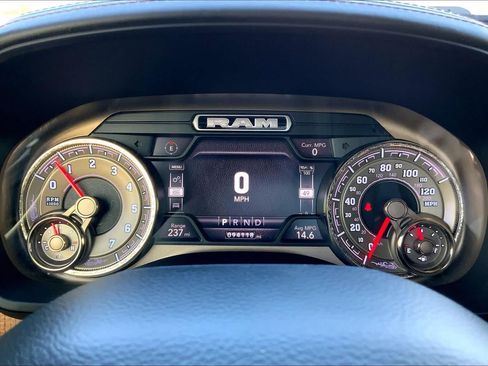 Used 2020 RAM 2500 Limited AWD/4WD image 26