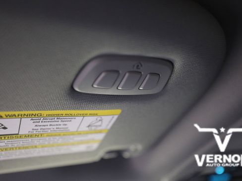 New 2026 Ford F250 Lariat w/ Lariat Premium Package image 29